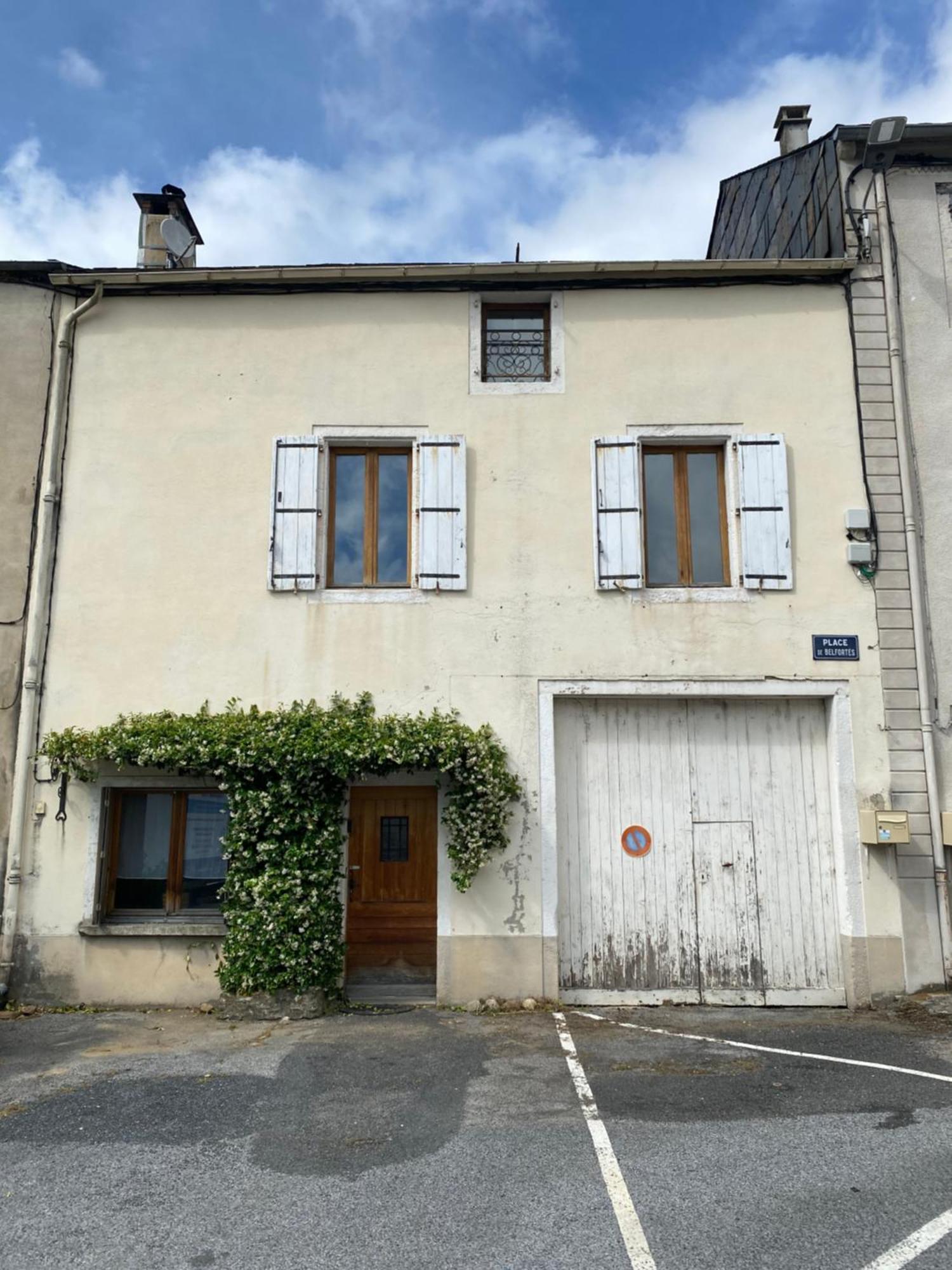 Gite Belfortes Plein Coeur De Brassac Brassac  Exterior photo